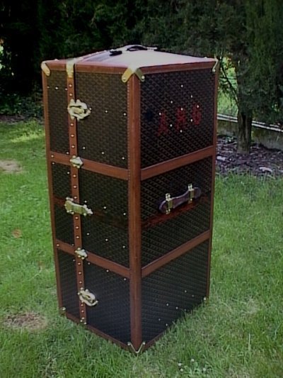 Goyard trunk,